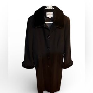Charles Klein Long Black Wool Coat w/ Faux Fur Collar and Cuffs Woman’s 12P